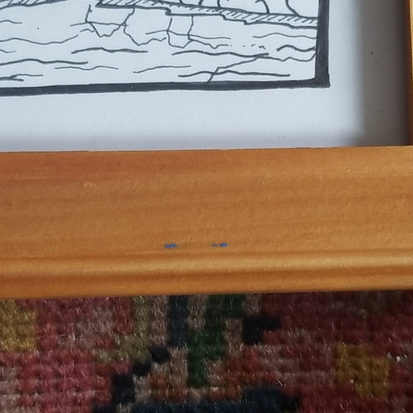 Minimalist Line Drawing - Picture 4 of 4